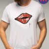 KISS ME LIPS T Shirt