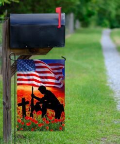 american veteran flag lest we forget ntt73fv5 8714
