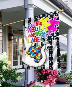 Autism Awareness Flag Love Hug NNT439F
