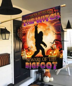 Bigfoot Flag Flagwix™ Beware Of The Bigfoot Flag THB3280F