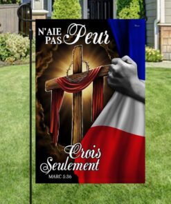 christian cross flag faith over fear thb3324f 8985