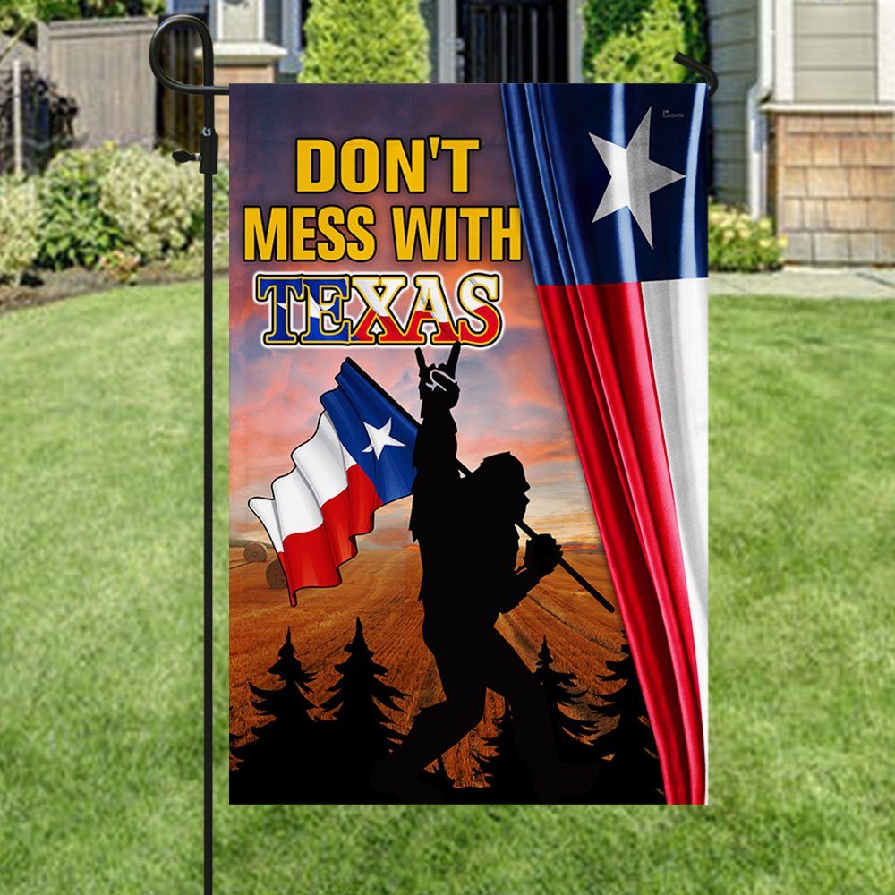 Don't Mess With Texas Flag, Patriotic Bigfoot Sasquatch QNN552Fv3 - Image 5