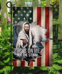 focus on me, not the storm flag 5668