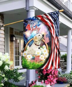 Golden Retrieve. Happy 4th Of July Flag