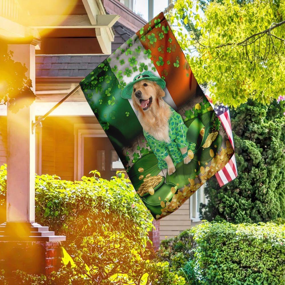 Golden Retriever St. Patrick's Day Flag