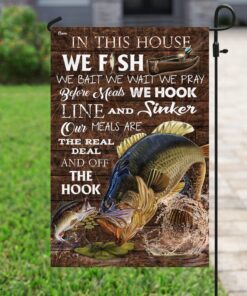 in this house we fish flag 3959