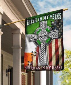 Irish In My Veins, American In My Heart. Celtic Knot Cross Flag