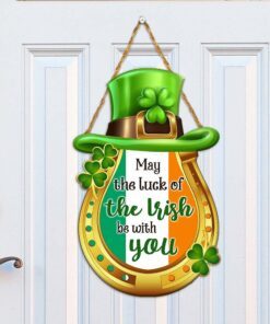 irish lucky horseshoe charm round wooden sign dbd3322wd 4980
