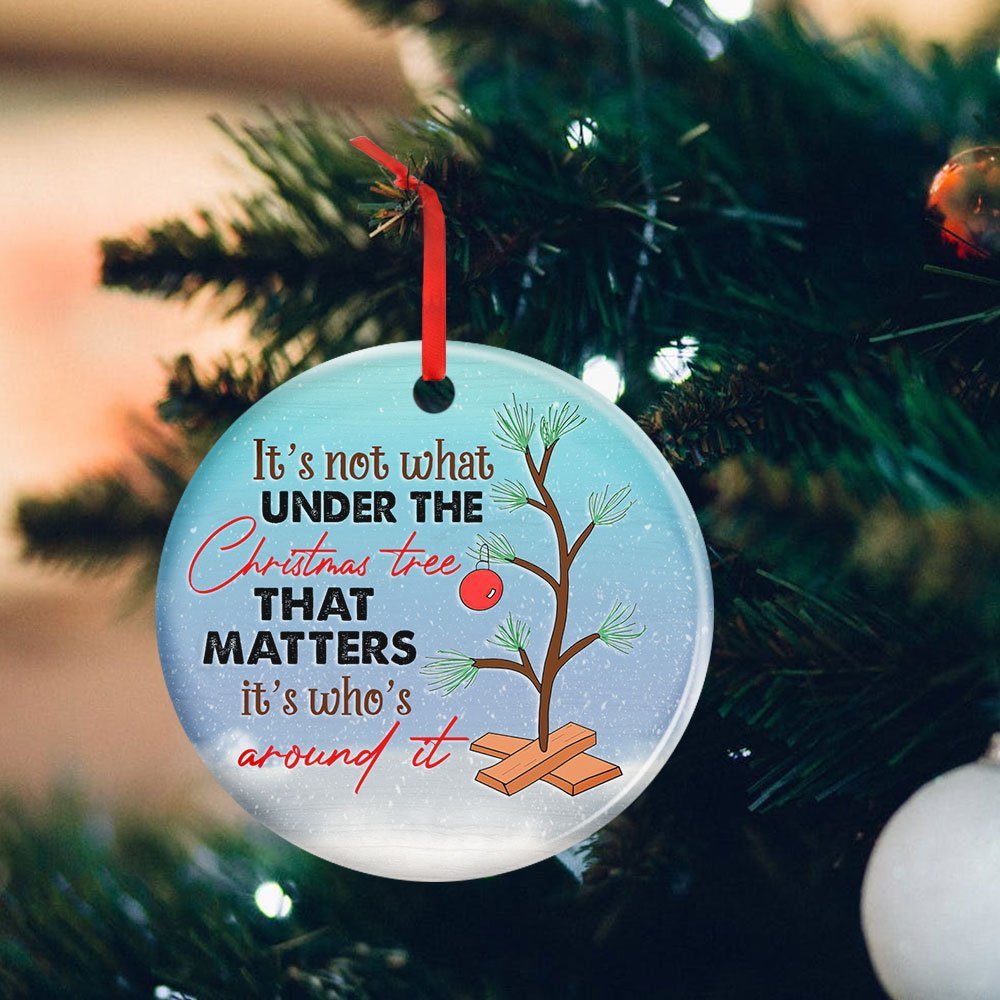 It's Who's Around The Christmas Tree Ornament MBH217O