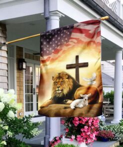 Jesus - Lion And Lamb Holy Spirit Flag