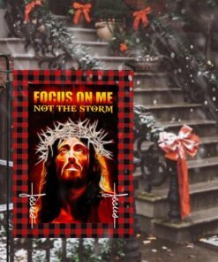 jesus focus on me not the storm flag 2647