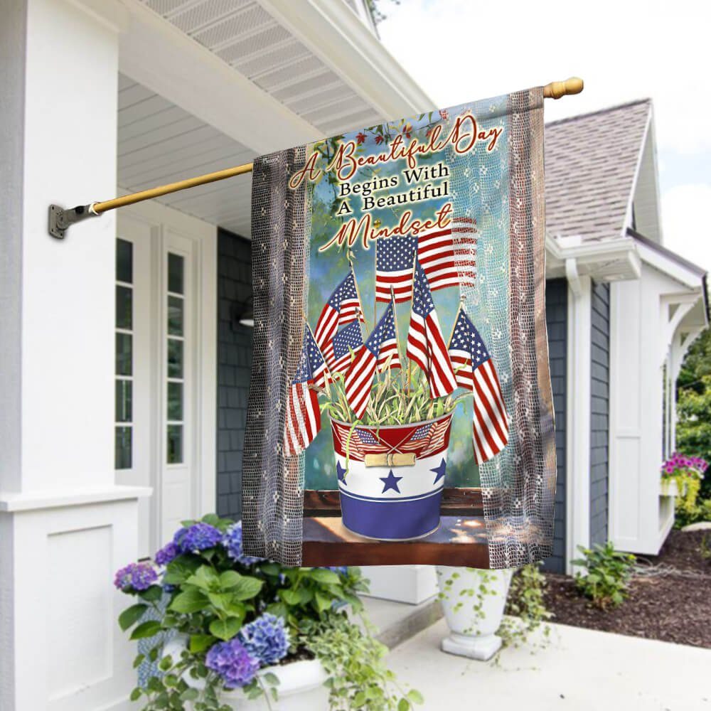 July 4th Independence Day Flag Floral House Love NTB51F