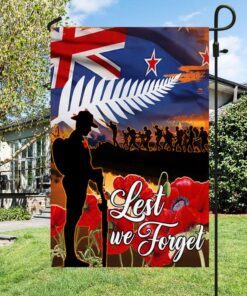 lest we forget, anzac day, veterans, new zealand flag tpt674f 8866