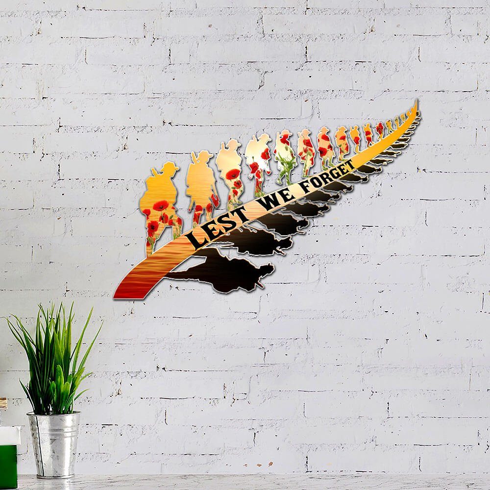Lest We Forget Poppy Soldier Veterans Hanging Metal Sign TPT72MS