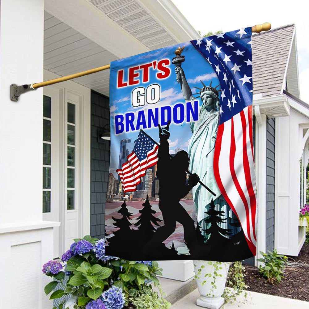 Let's Go Brandon Flag, Patriotic Bigfoot Sasquatch QNN552Fv1