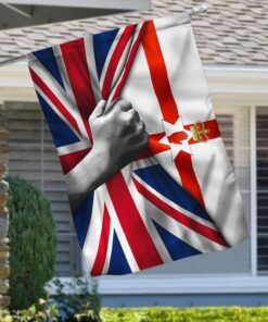 northern ireland and union flag qnk880fv1 4949