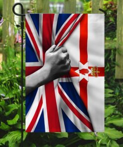 northern ireland and union flag qnk880fv1 8061