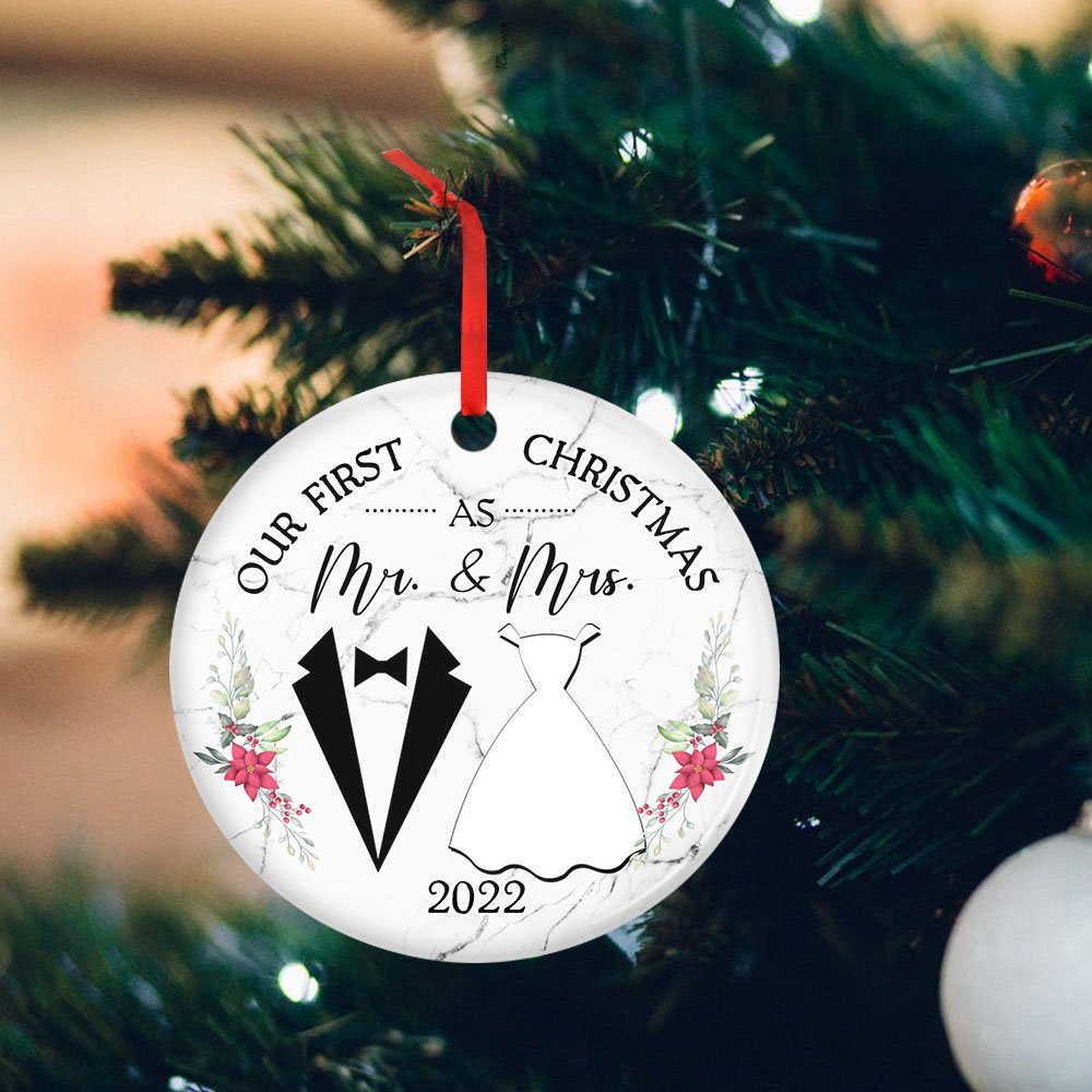 Our First Christmas Married Ornament 2022 - Christmas Tree Decorations - Christmas Gift, Anniversary Gift, Wedding Gifts For Couple - Christmas Decorations, Ceramic Ornament 4 Styles TPT369Os4 - Image 6