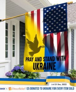 Pray And Stand With  Ukraine American Flag THN3797F