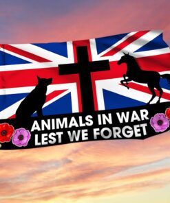 Remembrance Day Animals UK Grommet Flag Lest We Forget Animals In War Red Purple Poppy TQN548GF
