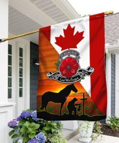 Remembrance Day Flag Lest We Forget Canadian Flag TRL1374Fv3