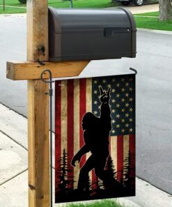 sasquatch bigfoot american flag 3246