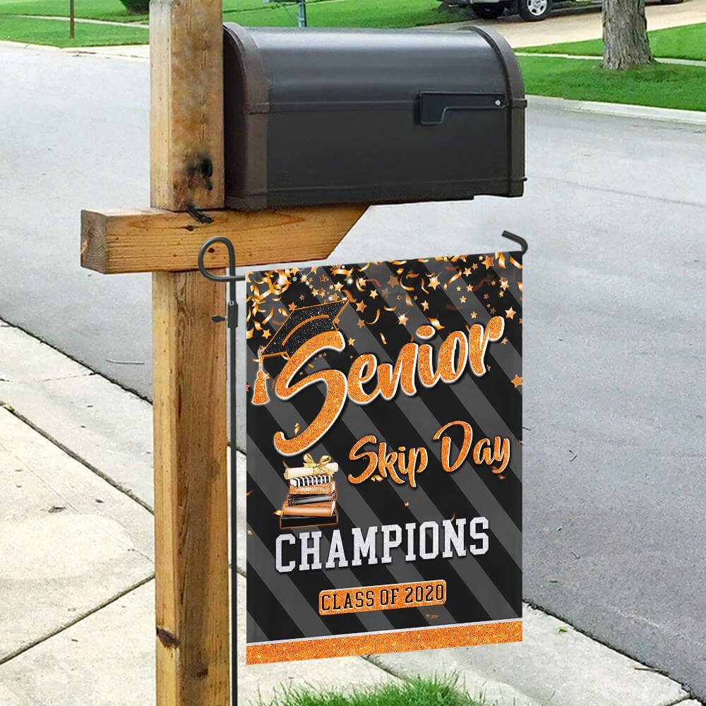 Senior Skip Day Champions - Class Of 2020 Flag - Image 3