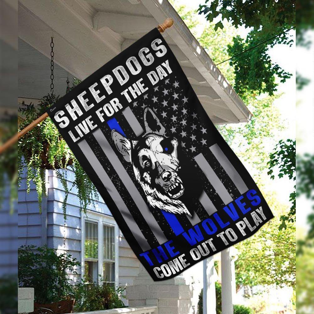 Sheepdogs Live For The Day - The Wolves Come Out To Play Flag - Image 3