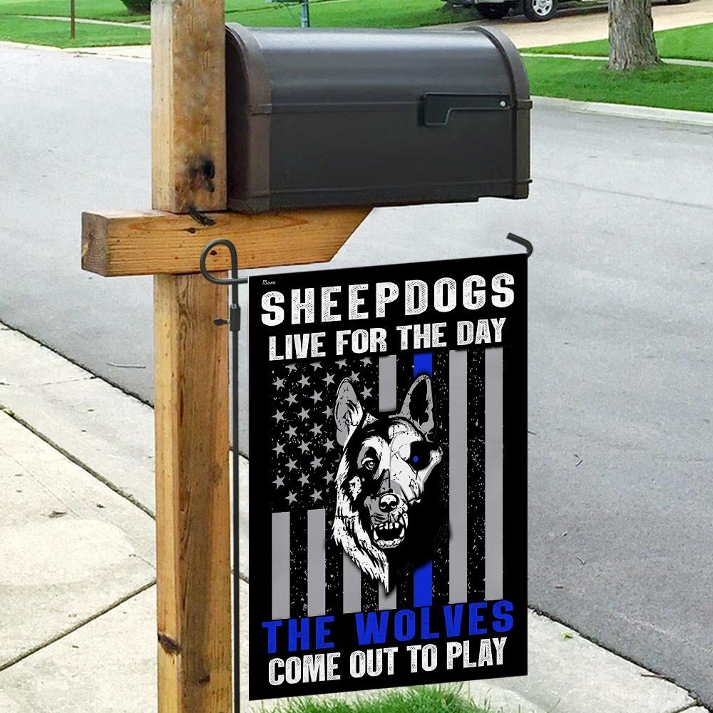Sheepdogs Live For The Day - The Wolves Come Out To Play Flag - Image 9