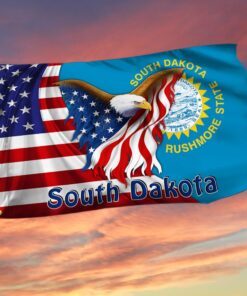 South Dakota Eagle Grommet Flag MLH1774GFv3