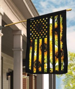 Sunflower. America US Flag