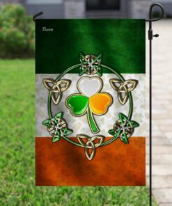Team Irish Lucky Charm Flag