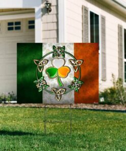 team irish lucky charm yard sign 2358