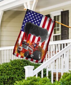 tractor pulling american flag 3885