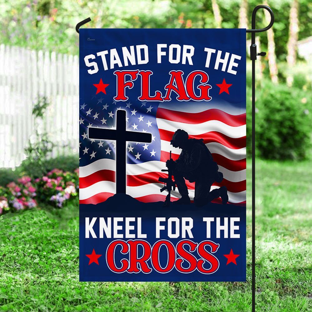 Veteran Kneel For The Cross Soldier Kneeling Before The Cross Flag MLN595F - Image 3