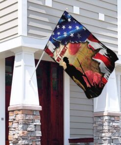 veteran remembrance poppy. lest we forget flag 6563
