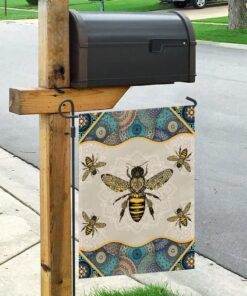 vintage bee flag 8868