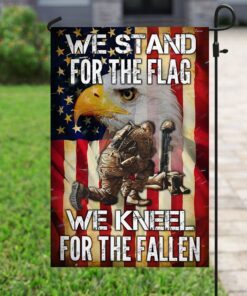 We Kneel For The Fallen Flag
