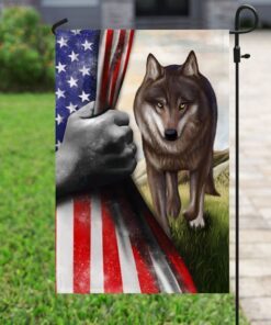 wolf american flag 5123