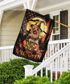Yorkshire Terrier. Happy Halloween. Trick Or Treat America Flag
